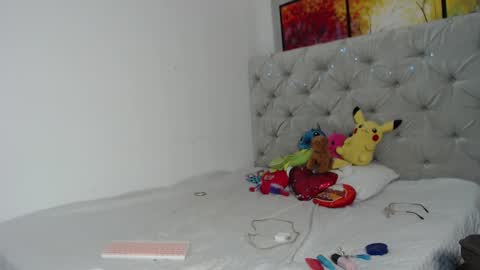 melody phillips online show from 12/23/24, 08:22