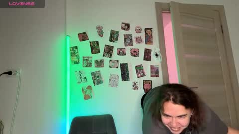 melody_song online show from 10/25/25, 10:12