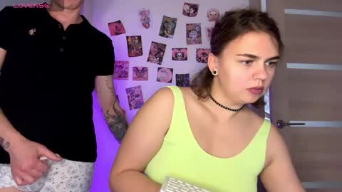 melody_song online show from 10/30/25, 07:21