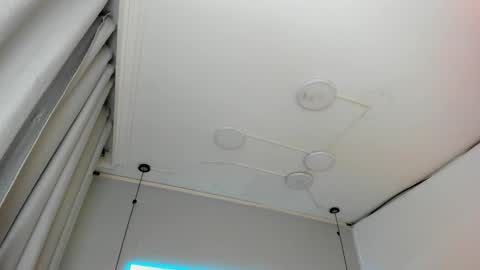 Snapshot of melody_suarez chatting on 12/07/24, 07:54 MELODY online show from 12/07/24, 07:54