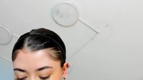 Snapshot of melody_suarez chatting on 12/10/24, 08:27 MELODY online show from 12/10/24, 08:27