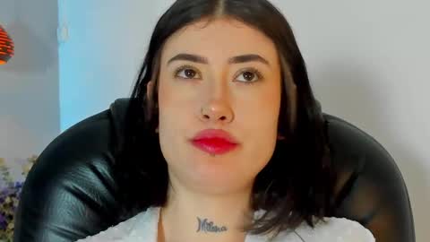 Snapshot of melody_suarez chatting on 01/21/25, 11:13 MELODY online show from 01/21/25, 11:13