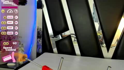 Snapshot of melody_suarez chatting on 02/28/25, 10:50 MELODY online show from 02/28/25, 10:50