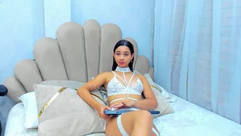 Melody  online show from 03/17/26, 06:44