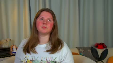 Melody online show from 06/01/26, 06:59