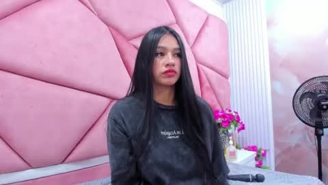 Melodysmithass online show from 02/03/26, 06:22