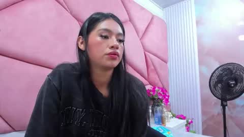 Melodysmithass online show from 03/10/26, 02:27