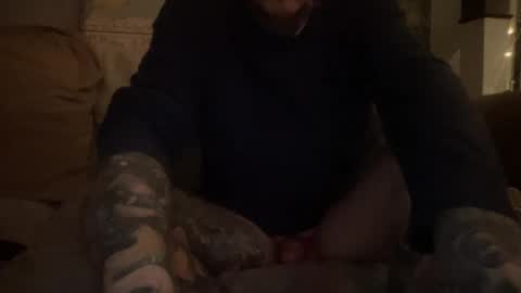 Snapshot of melt13 chatting on 01/08/25, 01:42 melt13 online show from 01/08/25, 01:42