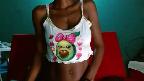 mely tomson online show from 12/23/25, 08:34