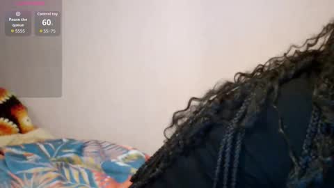 Snapshot of melyssaluv chatting on 10/20/25, 06:41 Melyssaluv online show from 10/20/25, 06:41