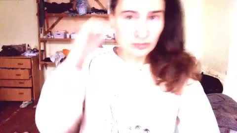 Snapshot of memorningdew chatting on 11/28/25, 06:27 Yummygirl online show from 11/28/25, 06:27