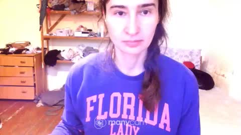 Snapshot of memorningdew chatting on 12/23/25, 06:11 Yummygirl online show from 12/23/25, 06:11