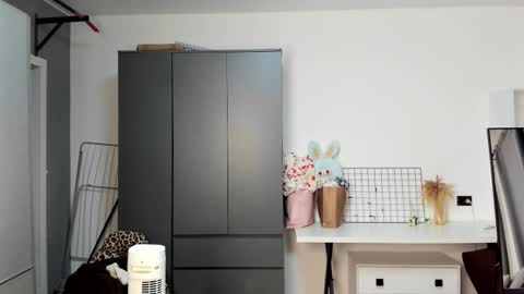 Hello My name is Lily online show from 11/03/25, 02:18