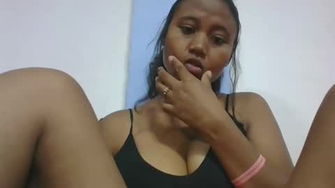 Snapshot of mendrika718601 chatting on 03/01/26, 05:48 mendrika718601 online show from 03/01/26, 05:48