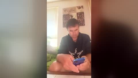 menlav72 online show from 07/12/26, 04:47