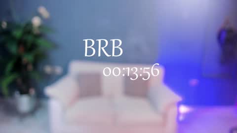 Snapshot of mensia_hernandez chatting on 02/08/25, 04:04 Princess Mensia online show from 02/08/25, 04:04