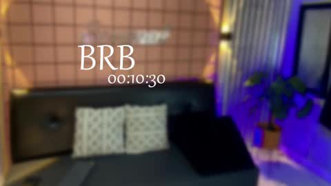 Snapshot of mensia_hernandez chatting on 03/04/25, 04:09 Princess Mensia online show from 03/04/25, 04:09