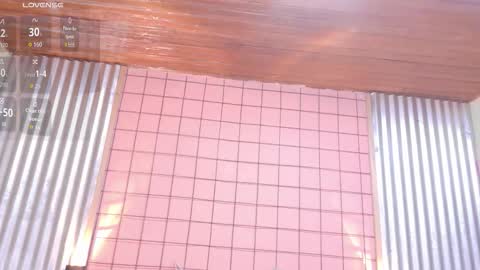 Snapshot of mensia_hernandez chatting on 11/28/25, 01:36 Princess Mensia online show from 11/28/25, 01:36