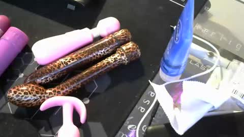 Snapshot of mentosgum chatting on 09/17/25, 08:54 mentosgum online show from 09/17/25, 08:54