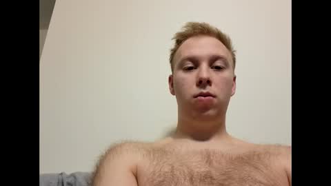 Snapshot of meow732 chatting on 10/12/25, 04:50 meow732 online show from 10/12/25, 04:50