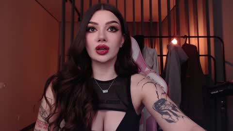Snapshot of meow__baby chatting on 12/21/24, 07:06 Amy Meow online show from 12/21/24, 07:06