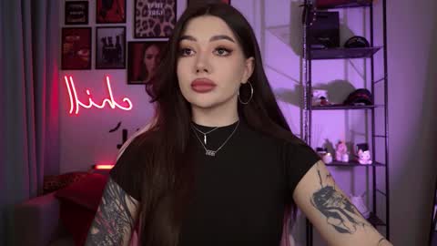 Amy Meow online show from 11/18/25, 06:01