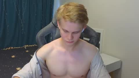 Mickey online show from 11/01/25, 10:06