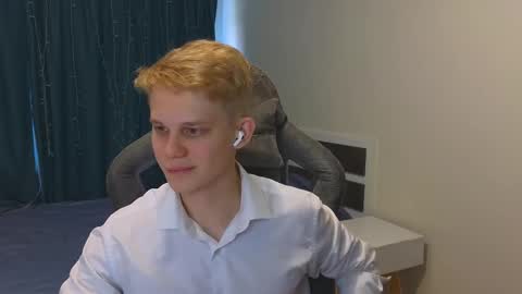 Mickey online show from 11/26/25, 08:48