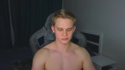 Mickey online show from 03/01/26, 08:33