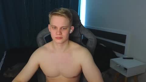 Mickey online show from 03/10/26, 06:18