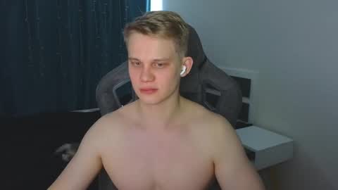 Mickey online show from 03/12/26, 06:19