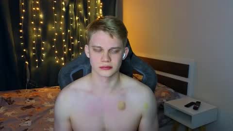 Mickey online show from 03/22/26, 10:46