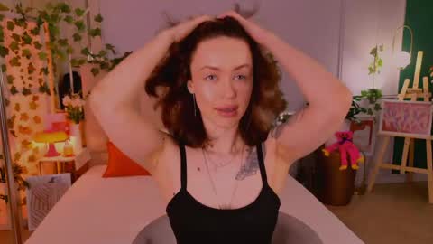 Snapshot of meow_nancy chatting on 05/17/26, 05:16 Heeyyooo Im Nans Subscribe to me I will be glad online show from 05/17/26, 05:16