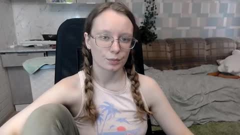 Snapshot of meowcr chatting on 09/10/25, 12:27 meowcr online show from 09/10/25, 12:27