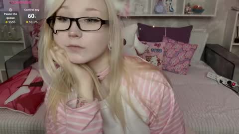 MeowkaKitty online show from 03/15/26, 02:28