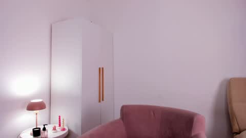 Snapshot of meowlina chatting on 01/27/25, 07:45 Lina online show from 01/27/25, 07:45