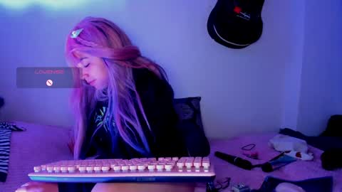 meowmelf online show from 05/04/26, 10:50