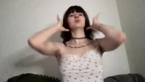 Snapshot of meowmeowkitti69 chatting on 11/16/25, 08:36 meowmeowkitti69 online show from 11/16/25, 08:36