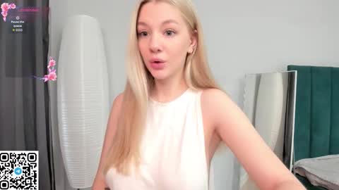 Monica online show from 10/13/25, 08:36