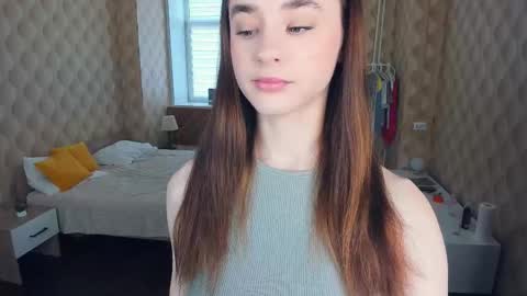 Snapshot of meoww_meows chatting on 10/29/25, 08:16 Julie online show from 10/29/25, 08:16