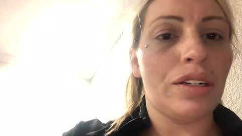 Snapshot of meowzers777 chatting on 02/14/26, 05:04 meowzers777 online show from 02/14/26, 05:04