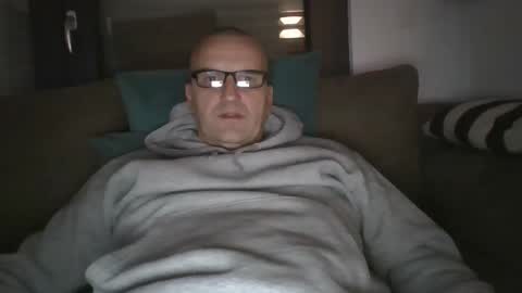 Snapshot of mep222 chatting on 01/31/25, 09:05 Pat online show from 01/31/25, 09:05