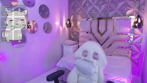    online show from 09/15/25, 06:52