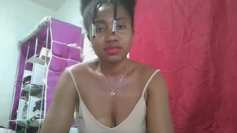 meraldaaaa online show from 09/20/25, 04:13