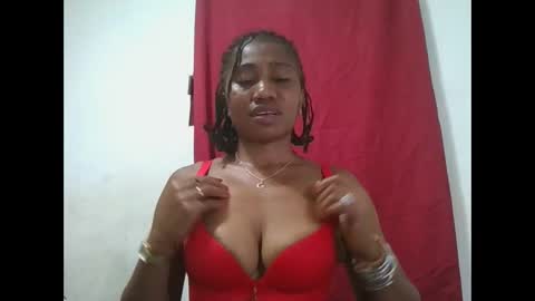 meraldaaaa online show from 09/25/25, 02:10