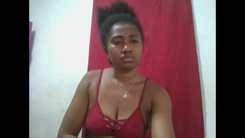 meraldaaaa online show from 10/04/25, 09:51