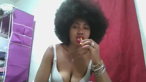 meraldaaaa online show from 10/07/25, 05:43