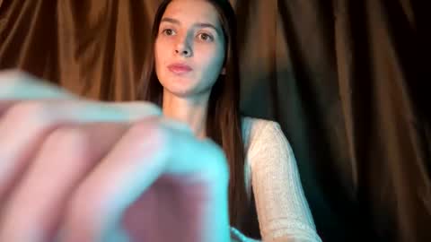 Snapshot of meralynn chatting on 02/07/26, 04:54 LEVA online show from 02/07/26, 04:54