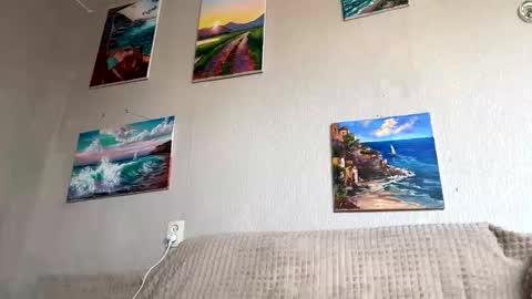 Snapshot of meralynn chatting on 03/19/26, 09:46 LEVA online show from 03/19/26, 09:46