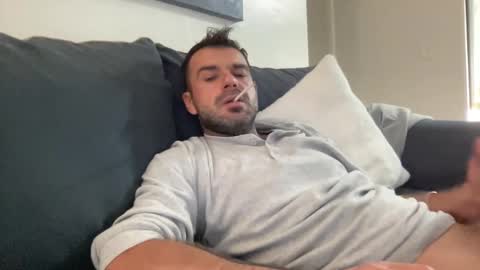 Snapshot of mercedes190d chatting on 01/18/26, 01:26 Mercedes190d online show from 01/18/26, 01:26